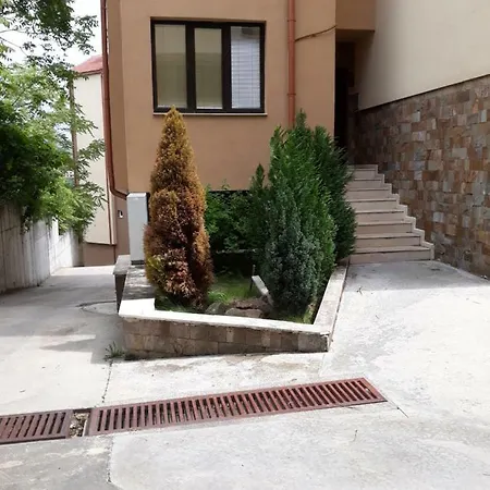 теа Apartment *