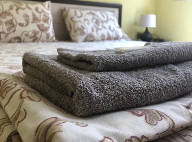 теа * סנדנסקי