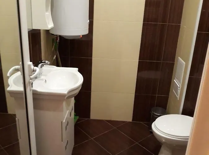 теа * סנדנסקי